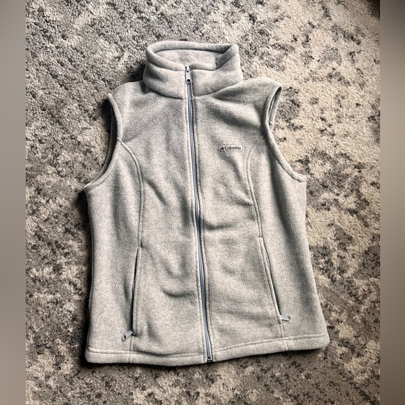 Columbia Women’s Benton Springs Fleece Vest - Picture 5 of 6